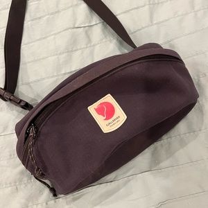 Fjallraven ulvo hip pack
